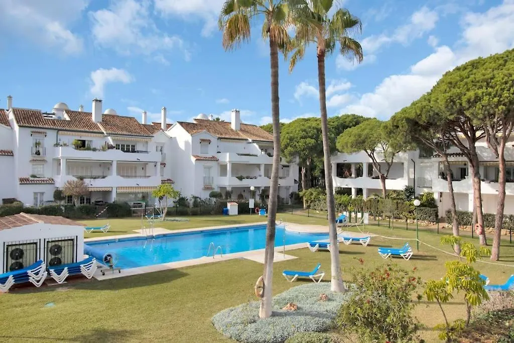Apartamento En Complejo Con Piscina Climatizada - El Presidente 234 Estepona Apartment