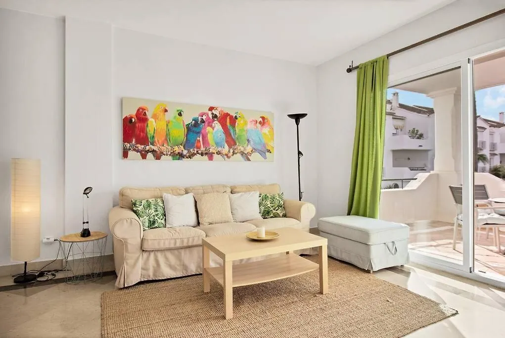 Apartamento En Complejo Con Piscina Climatizada - El Presidente 234 Estepona 0*,  Spain