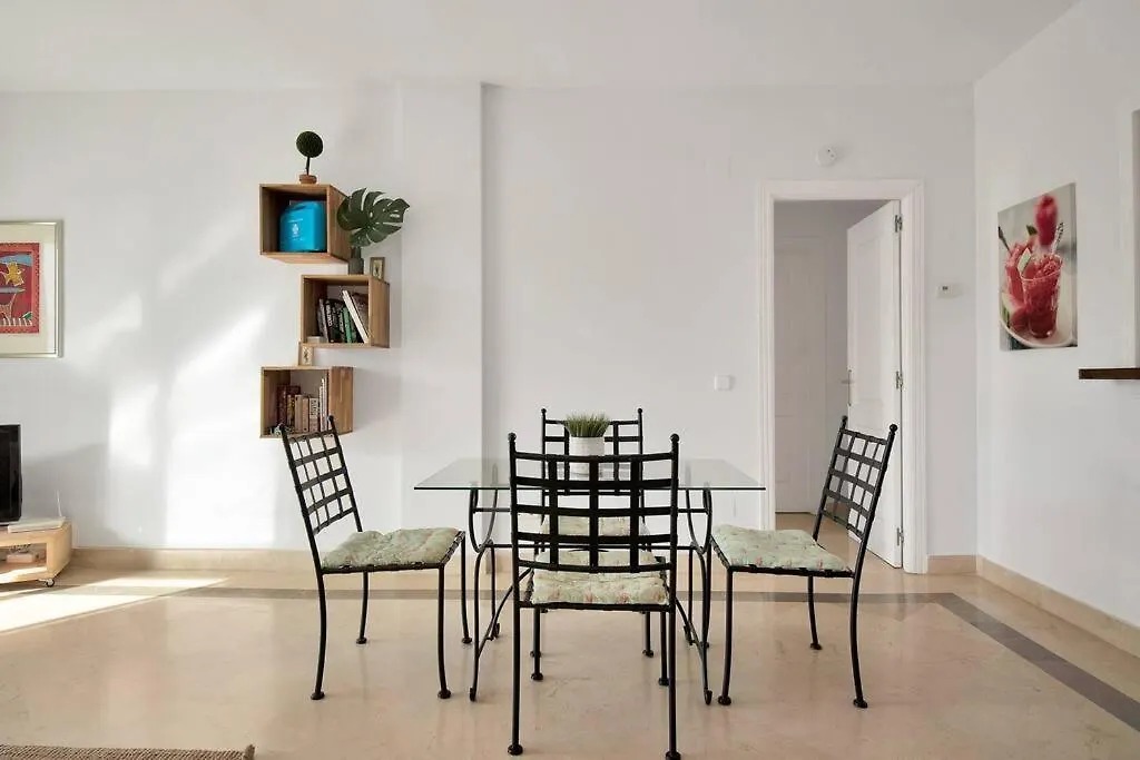 Apartamento En Complejo Con Piscina Climatizada - El Presidente 234 Estepona 0*,